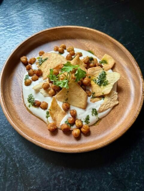 A dish of chickpea fatteh.