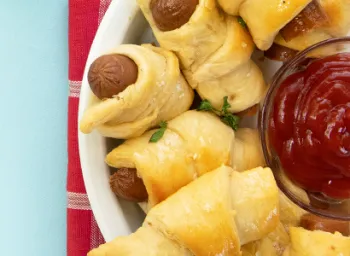 Photo of Frankies in Blankies