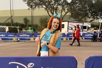 Team Humane World for Animals runner at the Jan 2026 Walt Disney World Marathon Weekend