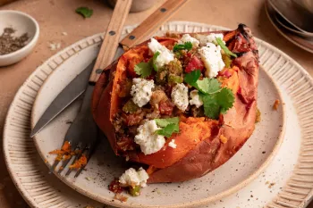 Easy baked sweet potatoes with chipotle black bean filling