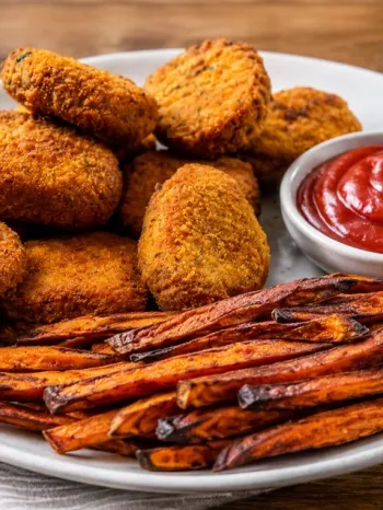 Crispy chickpea nuggets