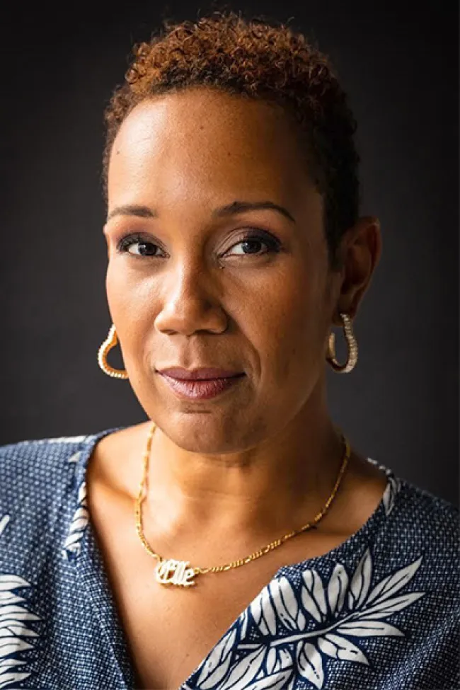 Headshot of Elle Simone Scott.