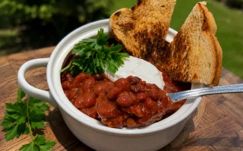 Hearty vegetarian chili